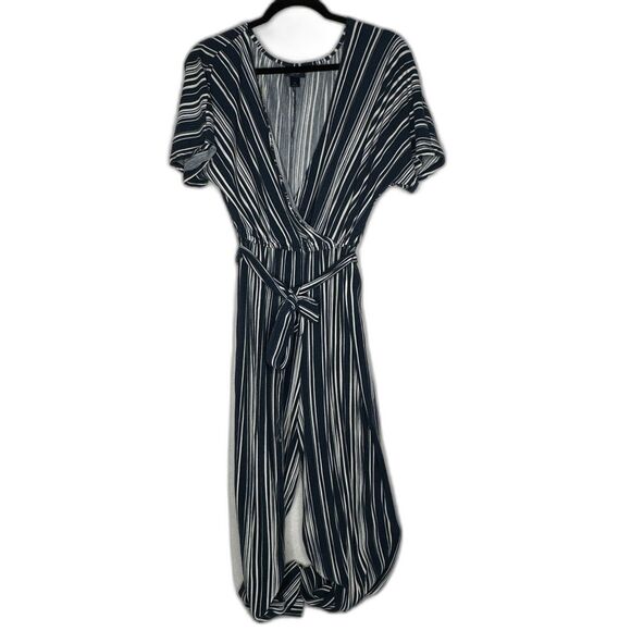 Daytrip Jumpsuit Womens Medium Striped Jumper Flowy Wide Leg Belt Wrap Front Top - Picture 1 of 9
